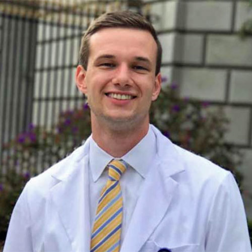 Boost Your USMLE Score with Premier Wilmington, NC Tutor Alexander Merriman | MedSchoolCoach Local Experts