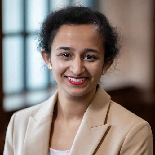 Boost Your USMLE Score with Premier Houston Tutor Maya Guhan | MedSchoolCoach Local Experts