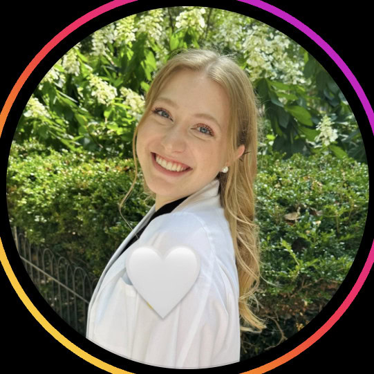 @emstudiesmed Instagram Pre-med social media influencer